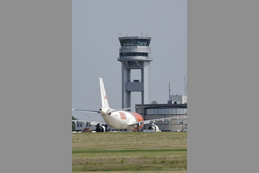Liege Airport - hélidays